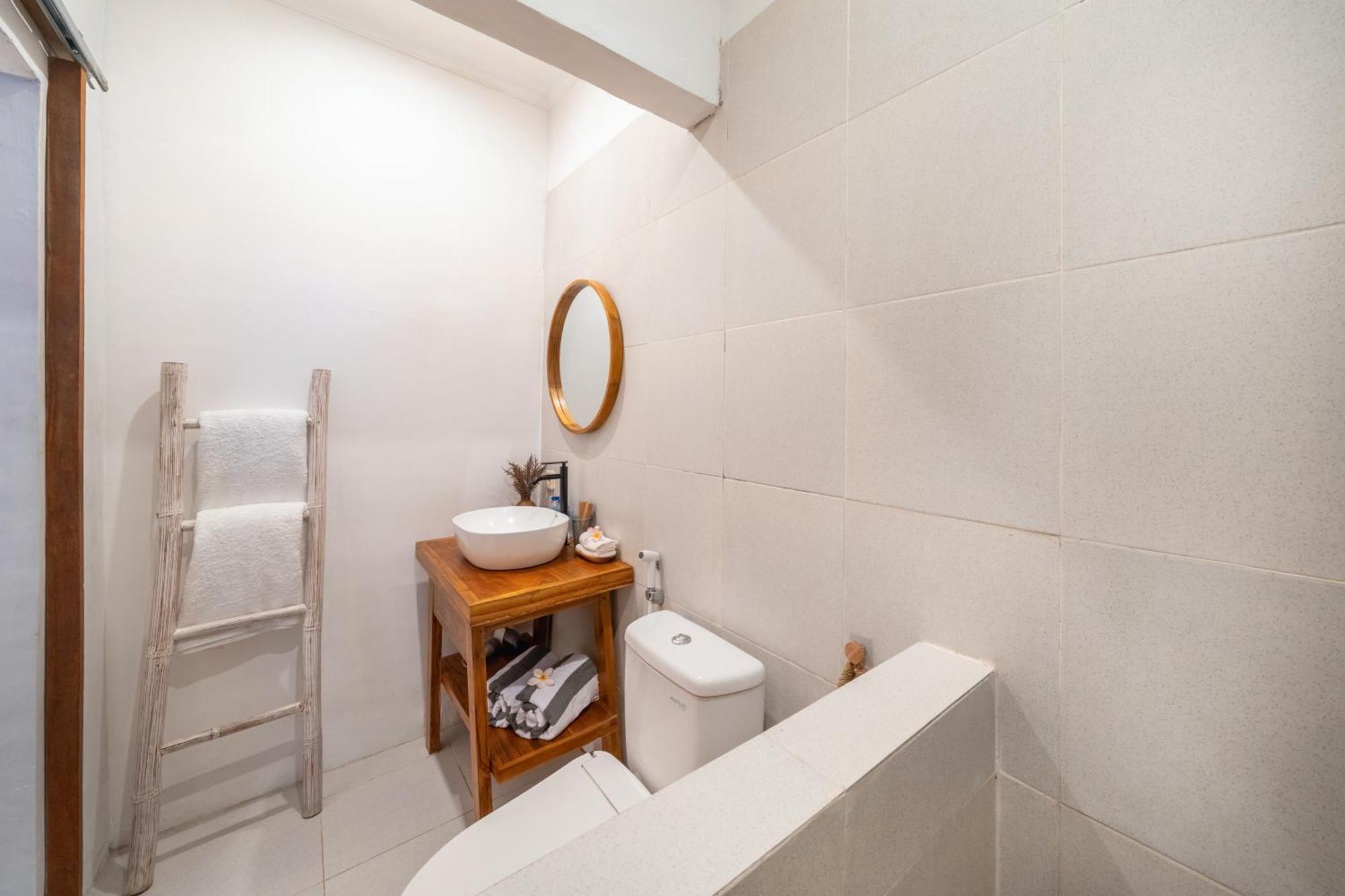 Kemiri Villa Lembongan Экстерьер фото
